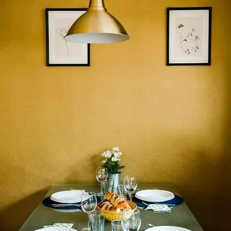 Hollo - Private Garage - A/c Appartement *