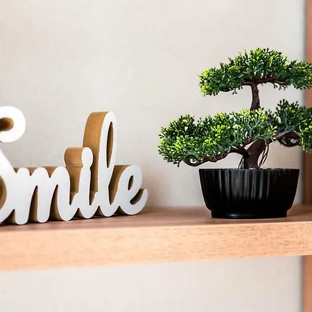 Hollo - Private Garage - A/c Budapest