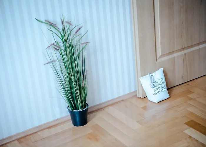 Hollo - Private Garage - A/c Appartement